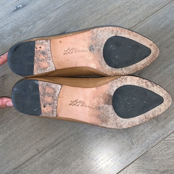 LL Bean Camel Patent Leather Shoes 7 - Picture 5 of 9